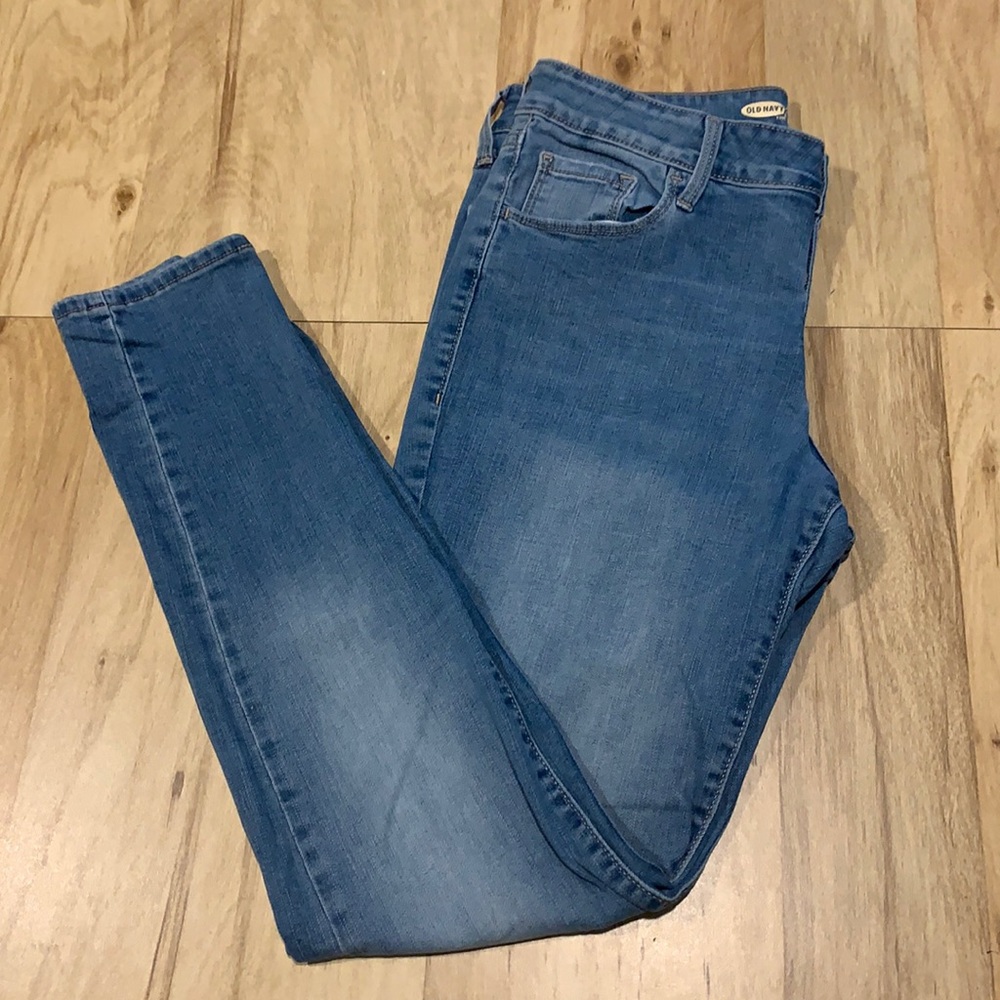 Old Navy Rockstar Jeans